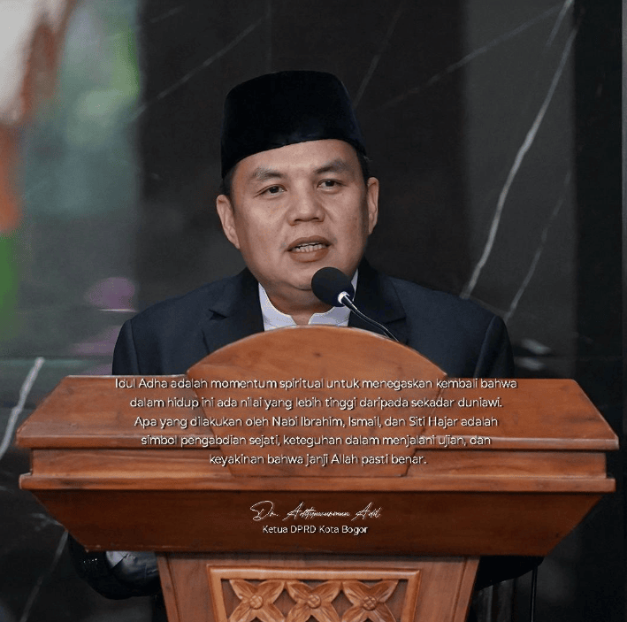 Ketua DPRD Kota Bogor Sampaikan Khutbah Idul Adha di Masjid Baitussalam TTC